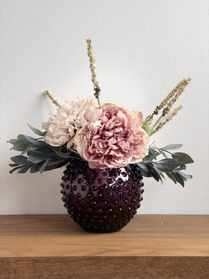 Anna von Lipa Hobnail Globe Vase 18 cm